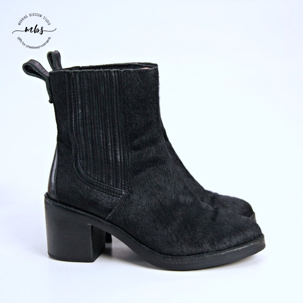 UGG Camden Exotic Boots Black Women US‎ 6 EU 37